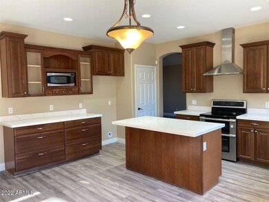 9839 E Inverness Ave, Mesa, AZ 85209 - photo 3