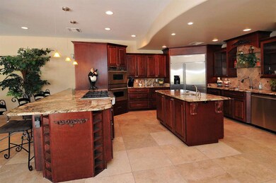 008_Kitchen
