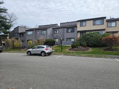 2605 Fox Ln, Poughkeepsie, NY 12603 - photo 4