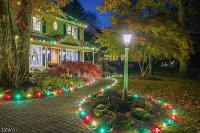 21 Spring St, Chatham, NJ 07928 - photo 2