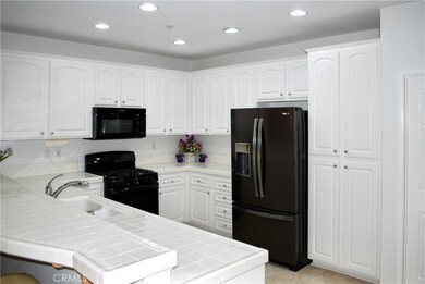 30 Taquitz unit 35, Irvine, CA 92602 - photo 4