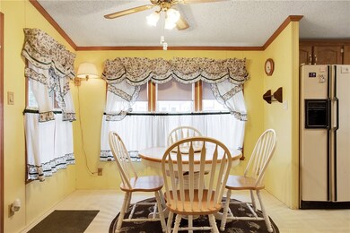 Dining area alternate view
