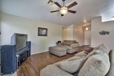 Living_Room_2