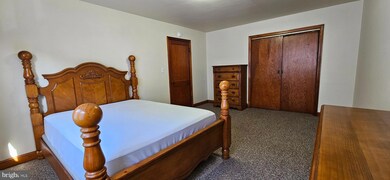 50 Independence St unit A, Berkeley Springs, WV 25411 - photo 7