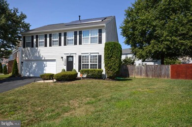 16406 Edgepark Ct, Bowie, MD 20716 - photo 2