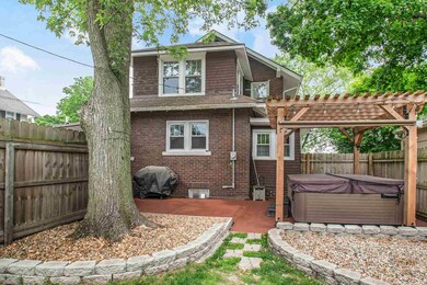 141 S Vine St, Elkhart, IN 46514 - photo 5