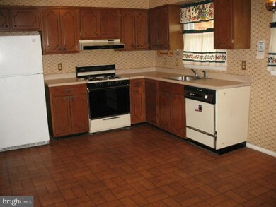 4100 Westmeath Rd, Nottingham, MD 21236 - photo 3