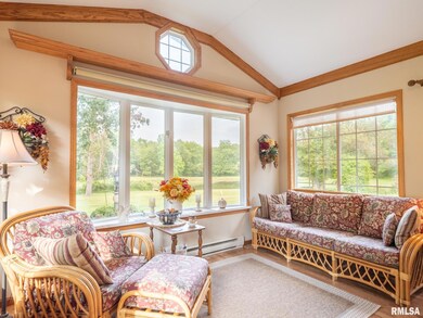 5727 W Martindale Ln, Peoria, IL 61615 - photo 7