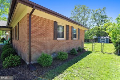 7054 Charleston Ave, North Beach, MD 20714 - photo 4