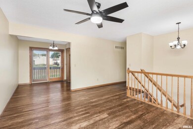 4718 N Sturdevant St, Davenport, IA 52806 - photo 5