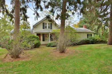 451 Locust Point Rd Rumson NJ-large-010-