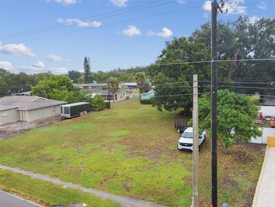 5805 26th St W, Bradenton, FL 34207 - photo 4