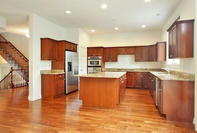 1891 Admiral Ct unit 79, Glenview, IL 60026 - photo 4