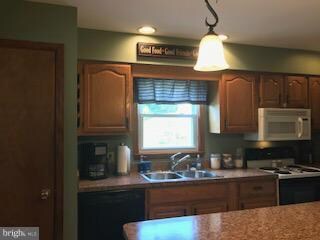 13426 Crimson Ln, Linden, VA 22642 - photo 3