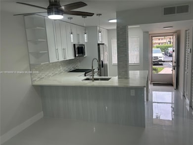 6935 Huntington Ln unit 1070, Delray Beach, FL 33446 - photo 3