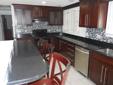 357 Jarvis Ave, Holyoke, MA 01040 - photo 3