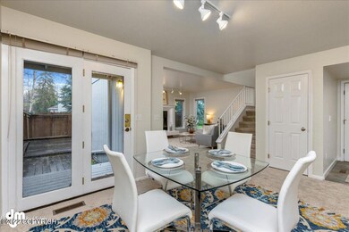 Dining room w/access to patio
