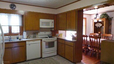 60 Estelle Ln, Howell, NJ 07731 - photo 4