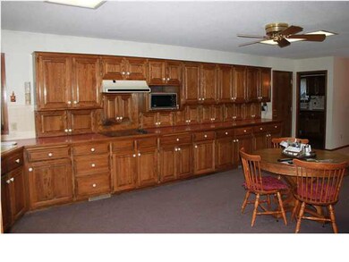 HUGE Country Kitchen with unbeleivable cabinets, c