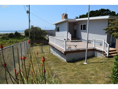 94040 Doyle Point Rd, Gold Beach, OR 97444 - photo 2