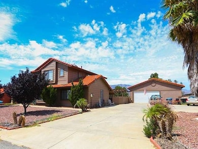 Huge driveway allowing for RV parking
