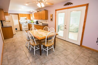10_Kitchen
