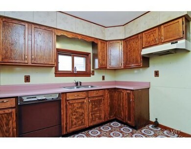 143 S Elmwood Ave, Waukegan, IL 60085 - photo 3