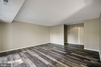 860 Quince Orchard Blvd unit 860-10, Gaithersburg, MD 20878 - photo 3