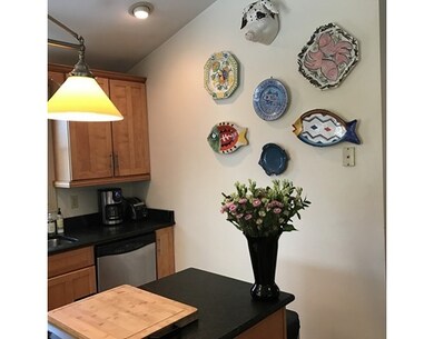 8 Grover St unit A, Salisbury, MA 01952 - photo 5