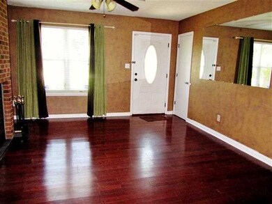 324 Lakewood Dr, Jacksonville, NC 28546 - photo 3