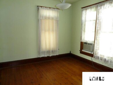 204 Decatur St, Lincoln, IL 62656 - photo 7