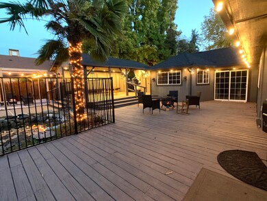 8663 E Evans Creek Rd, Rogue River, OR 97537 - photo 5