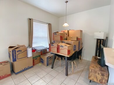 427 Lindsey St unit 111, San Marcos, TX 78666 - photo 6