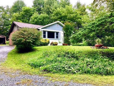 42 Cori Dr, Hendersonville, NC 28792 - photo 2