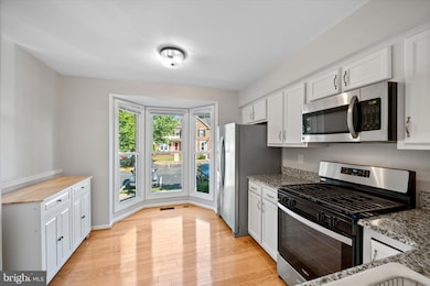 43876 Laburnum Square, Ashburn, VA 20147 - photo 5