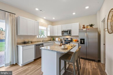 2090 Pomona Way, Fort Detrick, MD 21702 - photo 6