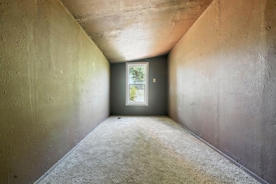 17789 Peterson Ln, Redding, CA 96003 - photo 7