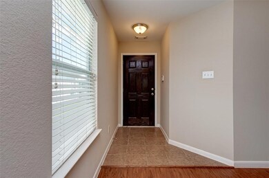 29323 Legends Hill Dr, Spring, TX 77386 - photo 3