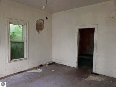 309 W River Rd, Oscoda, MI 48750 - photo 3