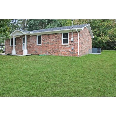 708 S Spring St, Manchester, TN 37355 - photo 3