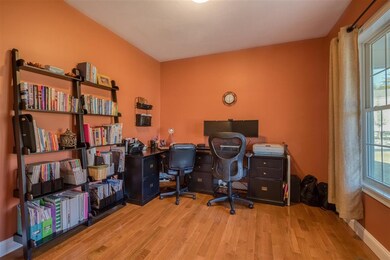 64 Hawthorne Dr, Auburn, NH 03032 - photo 5