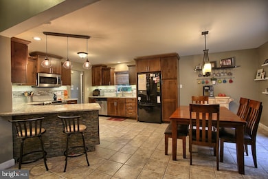 1902 Reading Blvd, Reading, PA 19609 - photo 4