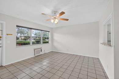 7 Dorchester A unit 70, West Palm Beach, FL 33417 - photo 5