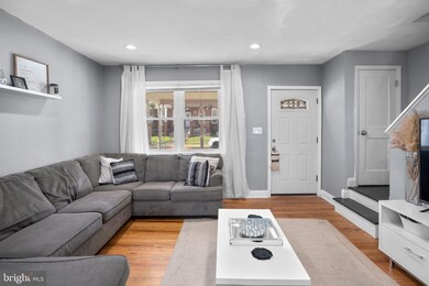 2907 Grantley Ave, Baltimore, MD 21215 - photo 4