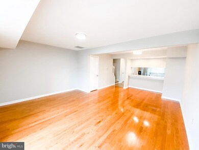 14457 Saint Germain Dr, Centreville, VA 20121 - photo 7