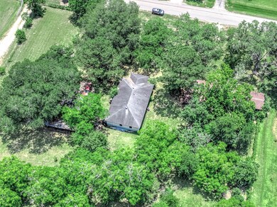 1415 County Road 147, Alvin, TX 77511 - photo 4