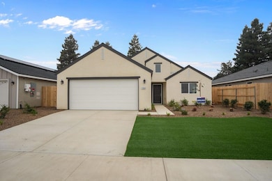 1354 N Camelot St unit Brs 25, Porterville, CA 93257 - photo 2