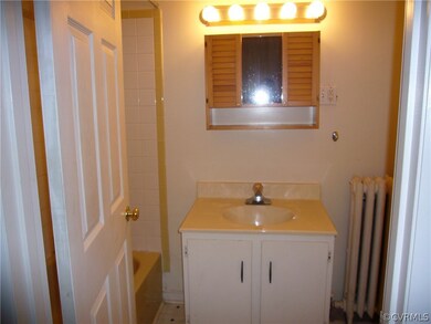 1647 W Grace St, Richmond, VA 23220 - photo 6