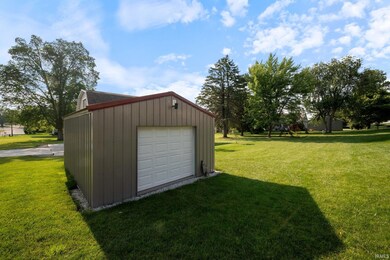 502 N Jefferson Ave, Fowler, IN 47944 - photo 5