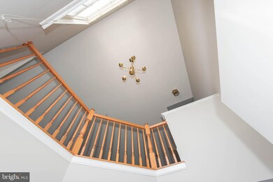 2614 Lotuswood Ct, Odenton, MD 21113 - photo 3